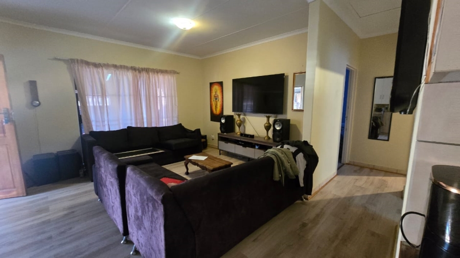 2 Bedroom Property for Sale in Cassandra Northern Cape
